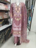 425 lawn Heavy Embroidery Shirt with dopatta and trouser